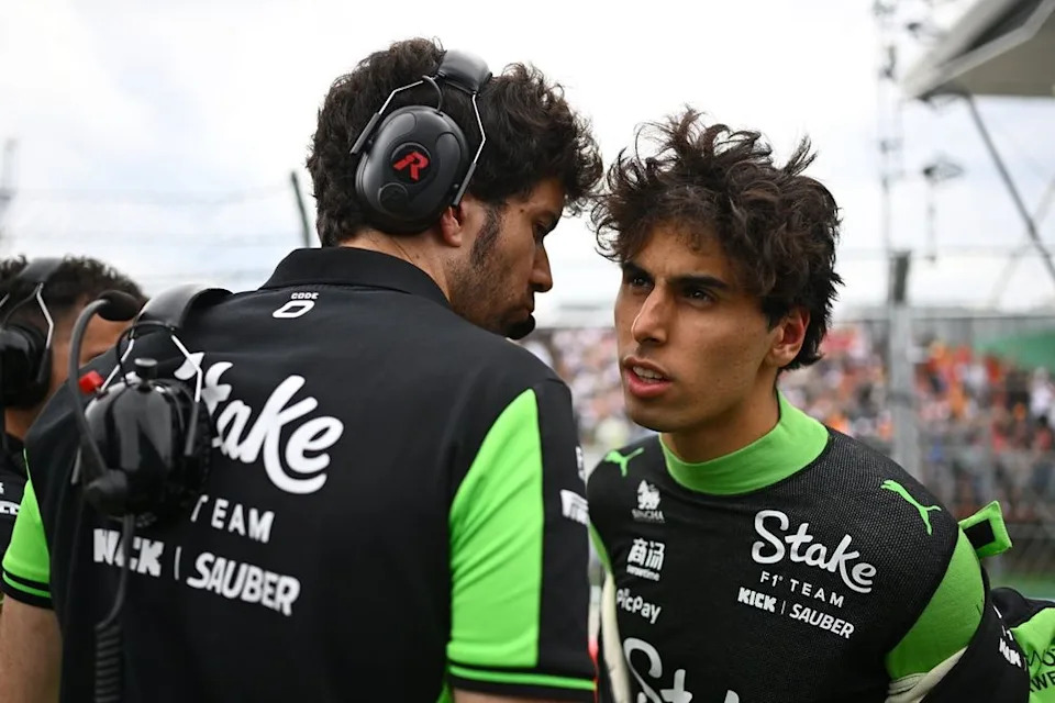 Gabriel Bortoleto tells associates to “slap” him if F1 fame adjustments him Gabriel Bortoleto tells associates to “slap” him if F1 fame adjustments him