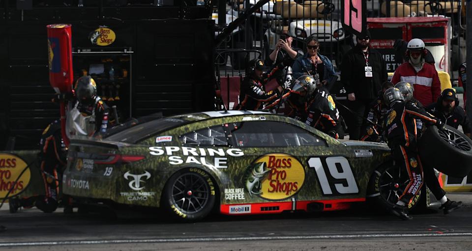 Two Cup Sequence groups hit with suspensions for indifferent wheels in Las Vegas race Two Cup Sequence groups hit with suspensions for indifferent wheels in Las Vegas race