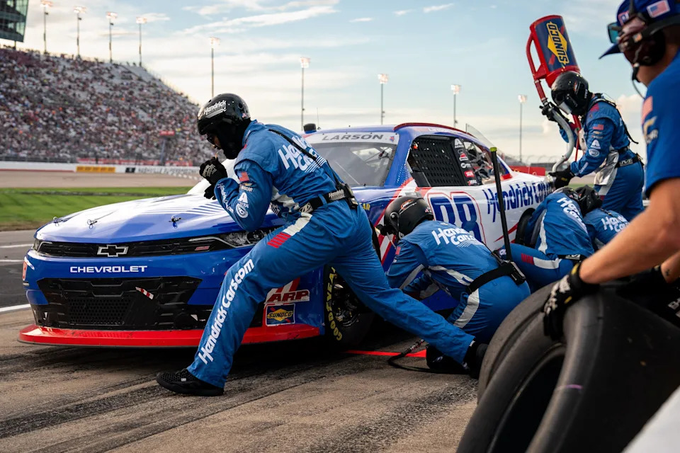 How Justin Allgaier continued his dominance in NASCAR Nashville O’Reilly race How Justin Allgaier continued his dominance in NASCAR Nashville O’Reilly race