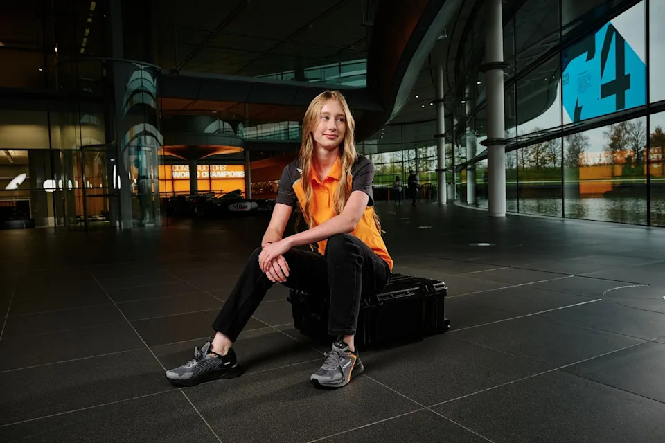 F1 world champion’s daughter, 14, indicators for McLaren F1 world champion’s daughter, 14, indicators for McLaren