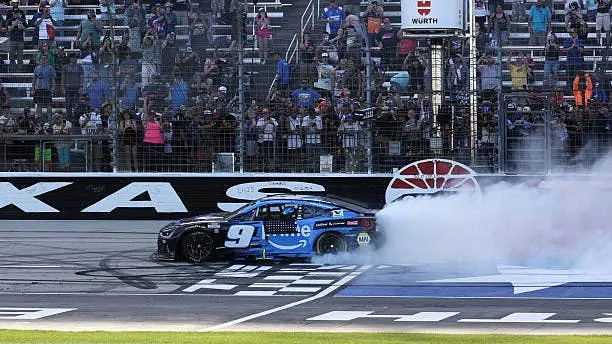 NASCAR at Texas Race Outcomes: End Order, Winner, and Key Takeaways NASCAR at Texas Race Outcomes: End Order, Winner, and Key Takeaways
