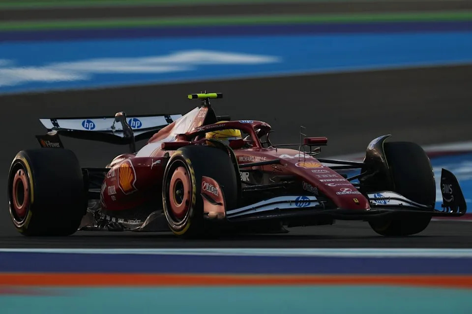 Martin Brundle: Lewis Hamilton wanted long-standing Mercedes personnel round him at Ferrari Martin Brundle: Lewis Hamilton wanted long-standing Mercedes personnel round him at Ferrari