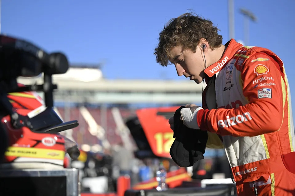 David Malukas earns Phoenix IndyCar pole as Will Energy crashes exhausting in qualifying David Malukas earns Phoenix IndyCar pole as Will Energy crashes exhausting in qualifying