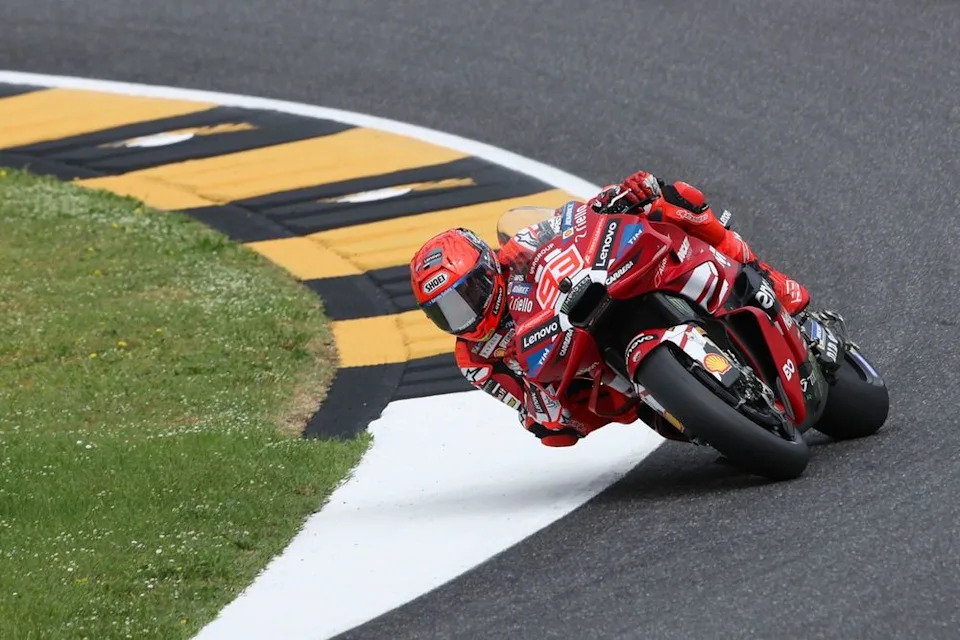 “With the ability to write my dash notes by hand was signal”– Marc Marquez “With the ability to write my dash notes by hand was signal”– Marc Marquez