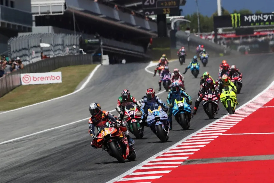 MotoGP Catalan GP: Alex Marquez beats Pedro Acosta to dash win, Jorge Martin crashes MotoGP Catalan GP: Alex Marquez beats Pedro Acosta to dash win, Jorge Martin crashes