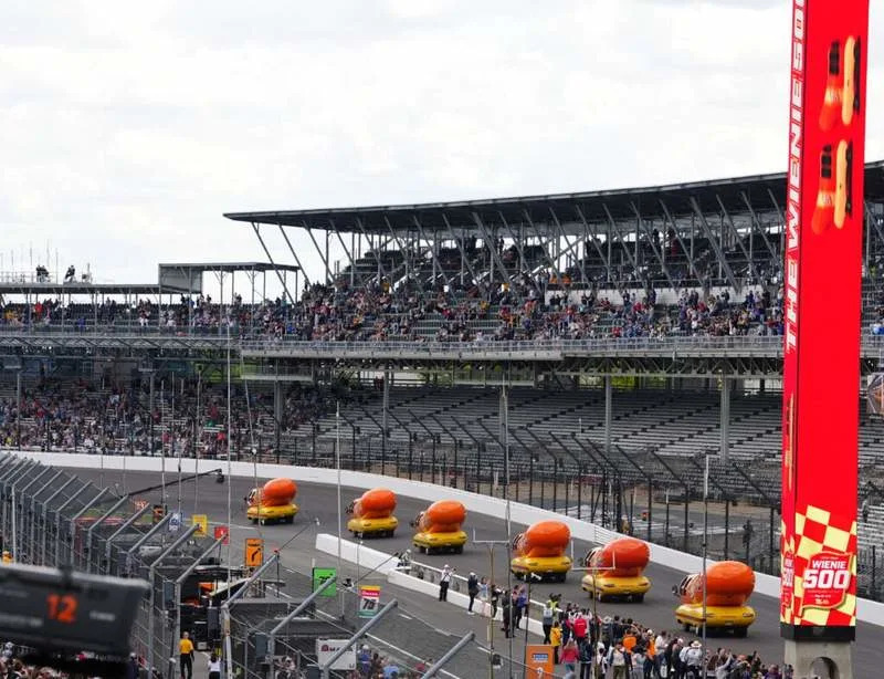 Oscar Mayer’s viral Wienie 500 race occasion set to return at 2026 Indy 500 Oscar Mayer’s viral Wienie 500 race occasion set to return at 2026 Indy 500