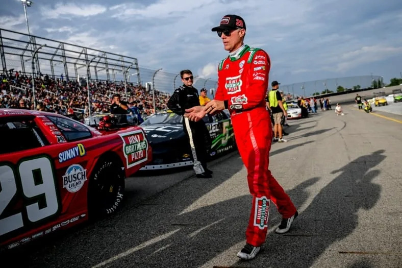 Kevin Harvick: NASCAR Doesnt ‘Must Care About Every thing That’s Occurring within the World’ Kevin Harvick: NASCAR Doesnt ‘Must Care About Every thing That’s Occurring within the World’