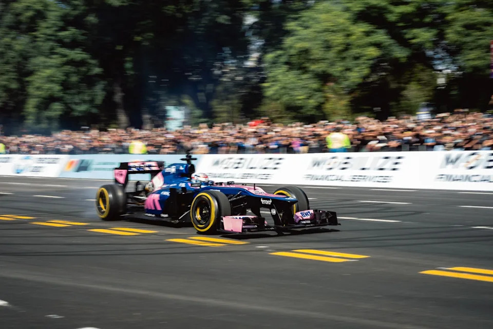 Franco Colapinto attracts 600,000 followers as Argentina pushes for F1 return Franco Colapinto attracts 600,000 followers as Argentina pushes for F1 return