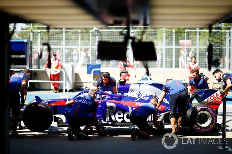 Triple-headers on the F1 calendar: as soon as undesirable, now right here to remain Triple-headers on the F1 calendar: as soon as undesirable, now right here to remain