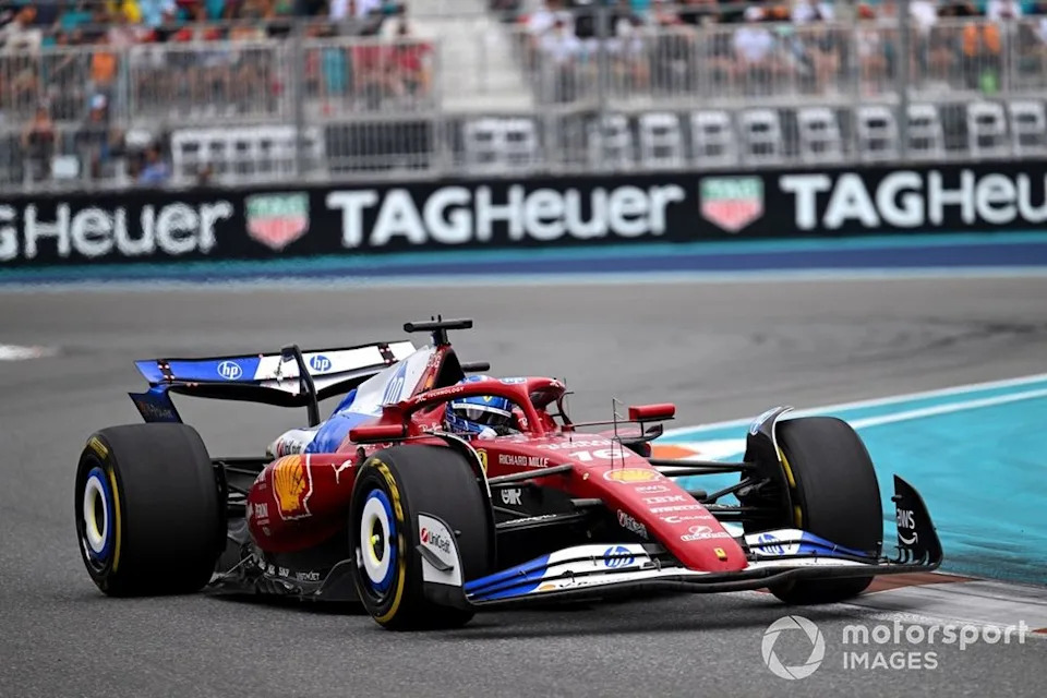 Lewis Hamilton on Ferrari F1 efficiency: “It is there, it is simply we won’t use it” Lewis Hamilton on Ferrari F1 efficiency: “It is there, it is simply we won’t use it”