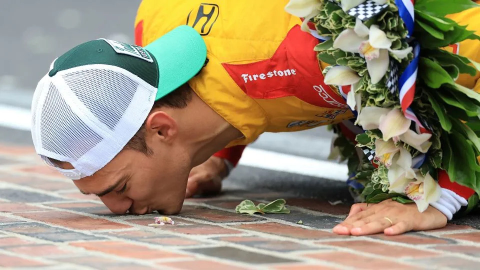 Álex Palou wins Indianapolis 500, Kyle Larson’s quest for the ‘Double’ involves an finish after wreck Álex Palou wins Indianapolis 500, Kyle Larson’s quest for the ‘Double’ involves an finish after wreck