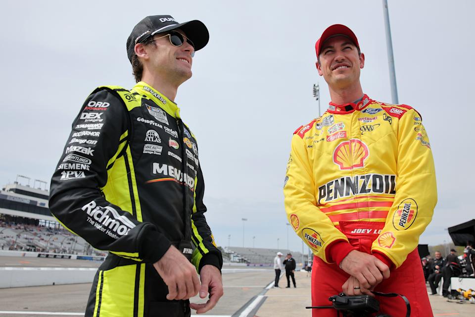 NASCAR championship week in Phoenix: Ryan Blaney, Joey Logano headline title struggle NASCAR championship week in Phoenix: Ryan Blaney, Joey Logano headline title struggle