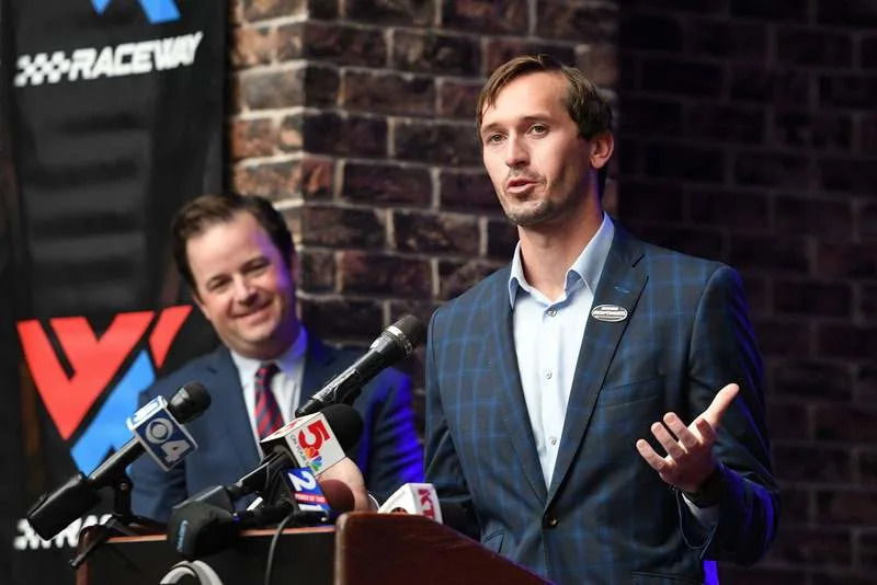 The France Household Stranglehold On NASCAR Has Come To An Finish – The place Does It Go From Right here? The France Household Stranglehold On NASCAR Has Come To An Finish – The place Does It Go From Right here?