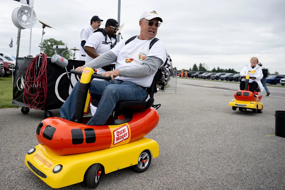 Kyle Busch remembered by IndyCar drivers at Indy 500 Carb Day follow Kyle Busch remembered by IndyCar drivers at Indy 500 Carb Day follow