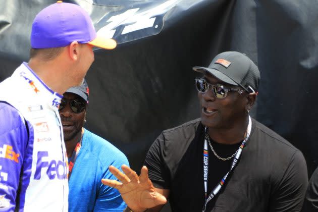 Jordan, Hamlin Defeat NASCAR Movement, Go well with Heads to Discovery Jordan, Hamlin Defeat NASCAR Movement, Go well with Heads to Discovery