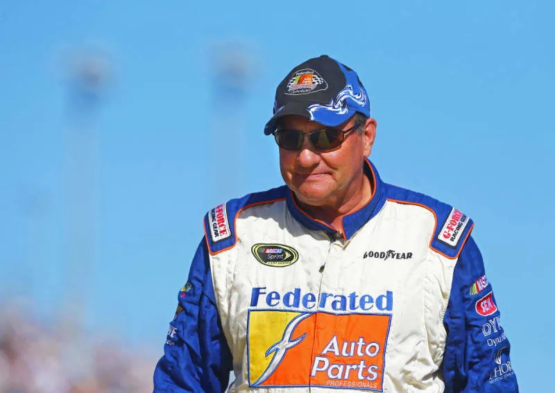 Veteran Insider Goes In opposition to Followers, Defends NASCAR’s ‘Redneck’ Rebrand in 3-Phrases Veteran Insider Goes In opposition to Followers, Defends NASCAR’s ‘Redneck’ Rebrand in 3-Phrases