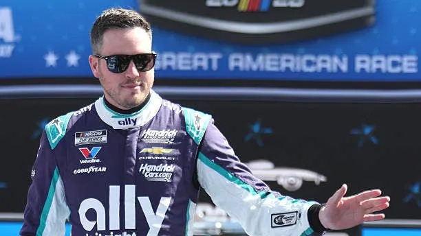Hendrick Motorsports Reportedly Keen on Connor Zilisch to Substitute Alex Bowman Hendrick Motorsports Reportedly Keen on Connor Zilisch to Substitute Alex Bowman