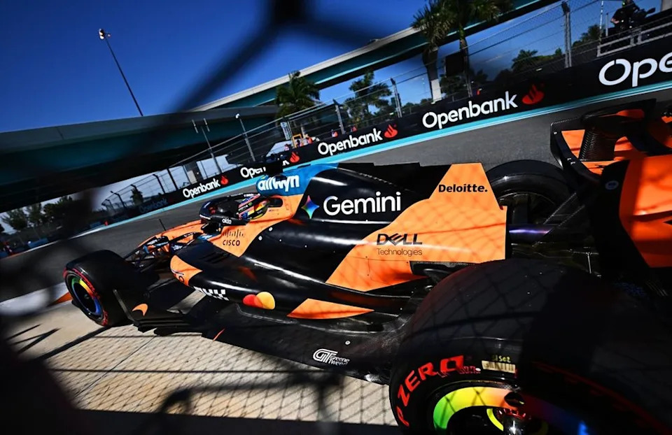Zak Brown compares trendy F1 race weekends to “24 Tremendous Bowls” Zak Brown compares trendy F1 race weekends to “24 Tremendous Bowls”