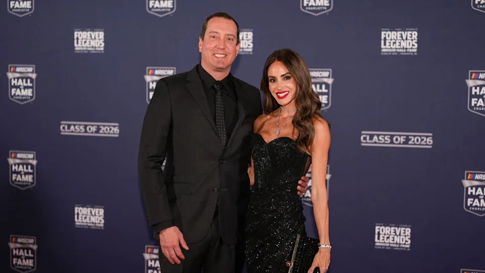 Denny Hamlin Makes Promise To Samantha Busch After Kyle’s Tragic Demise Denny Hamlin Makes Promise To Samantha Busch After Kyle’s Tragic Demise