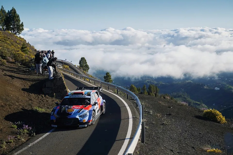 How Dani Sordo brings “totally different concepts” to Hyundai’s WRC Toyota chase How Dani Sordo brings “totally different concepts” to Hyundai’s WRC Toyota chase