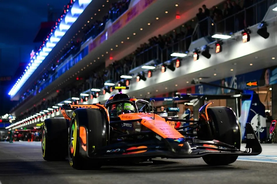 F1 Las Vegas GP: George Russell heads FP3 as each McLaren drivers hit hassle F1 Las Vegas GP: George Russell heads FP3 as each McLaren drivers hit hassle