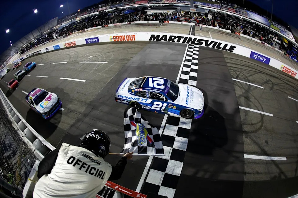 Austin Hill steals Martinsville Xfinity win as leaders wreck in ugly end Austin Hill steals Martinsville Xfinity win as leaders wreck in ugly end