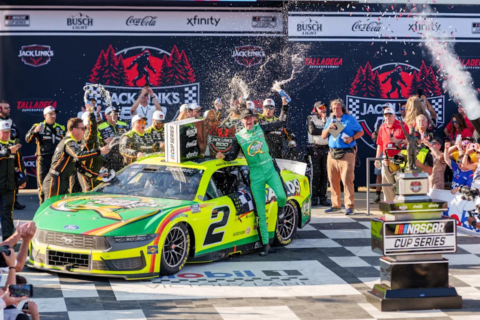 Austin Cindric Addresses Joey Logano’s Radio Rant And Explains Himself Austin Cindric Addresses Joey Logano’s Radio Rant And Explains Himself