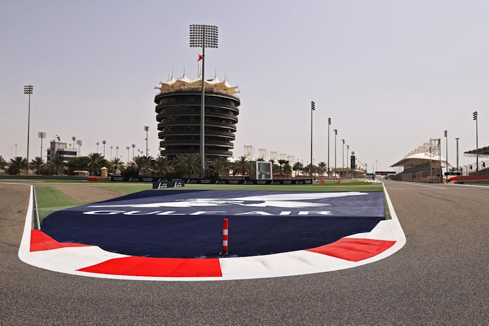 Lewis Hamilton’s huge Ferrari adjustment and strange climate: What to look out for at F1 testing in Bahrain Lewis Hamilton’s huge Ferrari adjustment and strange climate: What to look out for at F1 testing in Bahrain