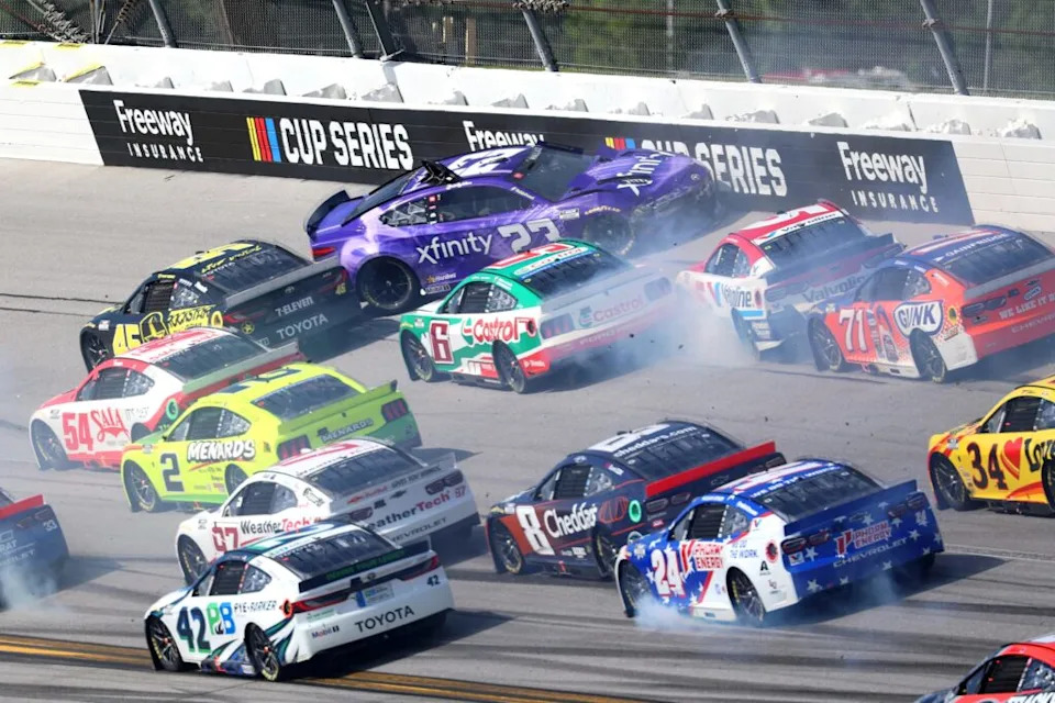 Huge NASCAR Crash Takes Out Majority of the Area at Talladega, Visibility Drops to Close to Zero Huge NASCAR Crash Takes Out Majority of the Area at Talladega, Visibility Drops to Close to Zero