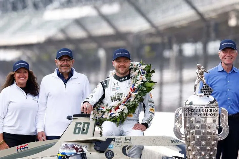 Felix Rosenqvist earns .3 million as Indy 500 breaks purse file with .9 million Felix Rosenqvist earns .3 million as Indy 500 breaks purse file with .9 million