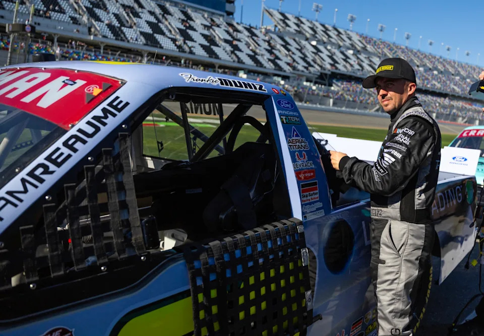 NASCAR Followers Obsessed With Frankie Muniz’s Paint Scheme This Week NASCAR Followers Obsessed With Frankie Muniz’s Paint Scheme This Week