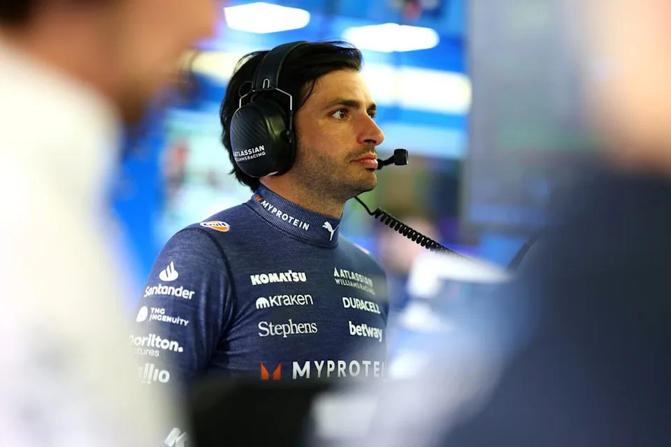 Carlos Sainz asks FIA and FOM to remain versatile on new F1 guidelines after Bahrain testing Carlos Sainz asks FIA and FOM to remain versatile on new F1 guidelines after Bahrain testing