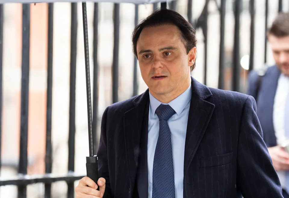 Lewis Hamilton Makes Emotions Clear on Million Lawsuit In opposition to F1 Lewis Hamilton Makes Emotions Clear on Million Lawsuit In opposition to F1