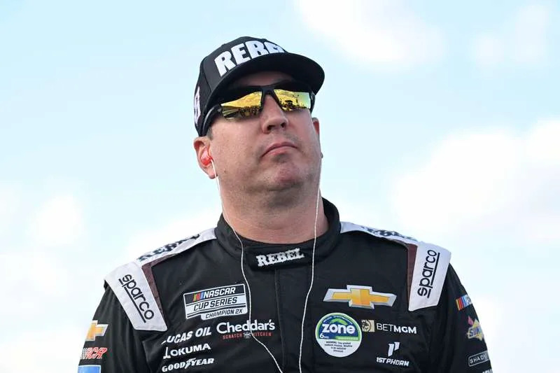 “Hope, He’s Alright”: Issues Pour In for Kyle Busch as Rowdy Requests Medical Help “Hope, He’s Alright”: Issues Pour In for Kyle Busch as Rowdy Requests Medical Help