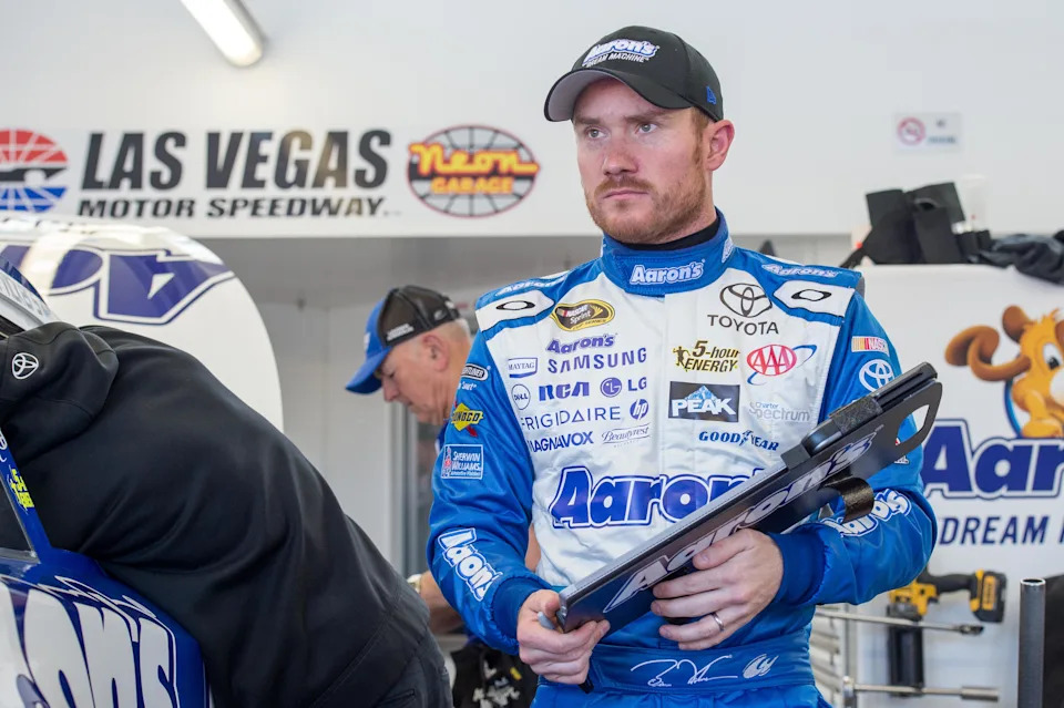 Epstein information reveal ex-NASCAR driver Brian Vickers’ lewd e-mail to intercourse offender Epstein information reveal ex-NASCAR driver Brian Vickers’ lewd e-mail to intercourse offender