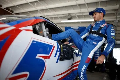 Kyle Busch stretches gasoline to say 69th NASCAR Truck win at Dover Kyle Busch stretches gasoline to say 69th NASCAR Truck win at Dover