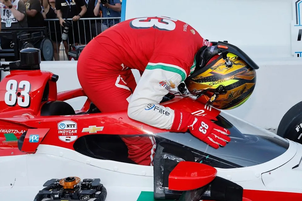 The whole beginning grid for the 109th working of the Indianapolis 500 The whole beginning grid for the 109th working of the Indianapolis 500