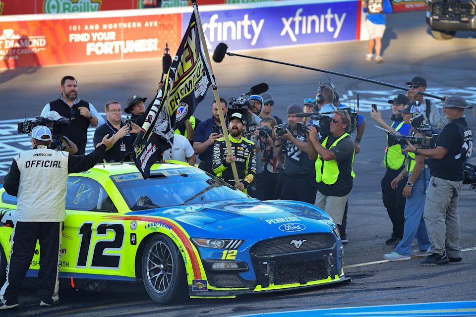 NASCAR qualifying outcomes: Beginning lineup for Sunday’s championship race at Phoenix NASCAR qualifying outcomes: Beginning lineup for Sunday’s championship race at Phoenix