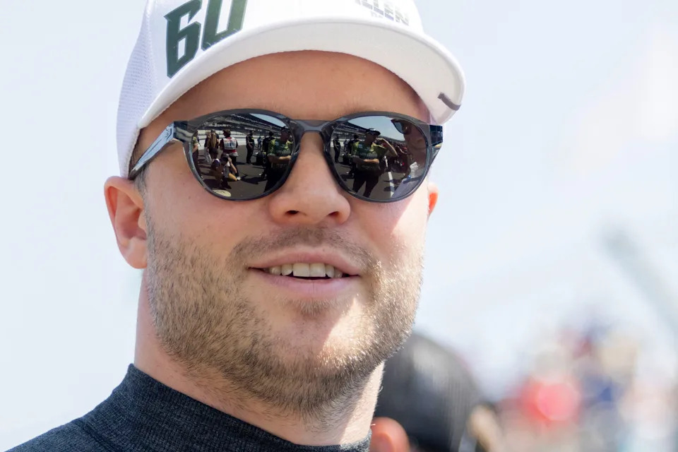 Felix Rosenqvist on his Indy 500-winning lap: ‘Do not care about crashing’ Felix Rosenqvist on his Indy 500-winning lap: ‘Do not care about crashing’