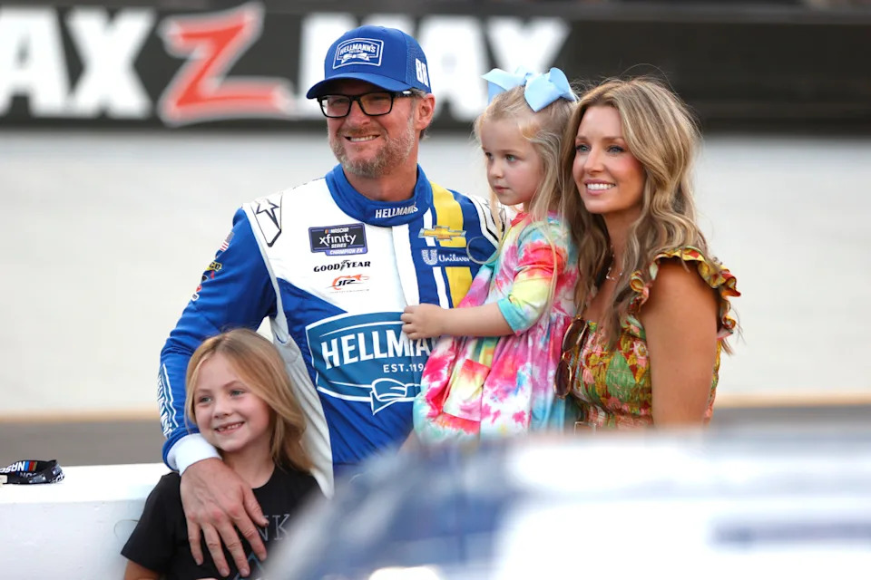Dale Earnhardt Jr.’s Spouse Has 4-Phrase Message For Everybody Dale Earnhardt Jr.’s Spouse Has 4-Phrase Message For Everybody