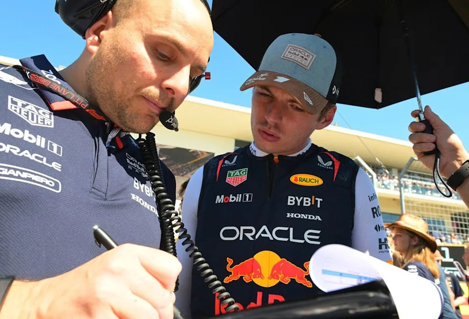 Gianpiero Lambiase to stay as Max Verstappen’s F1 race engineer for 2026 Gianpiero Lambiase to stay as Max Verstappen’s F1 race engineer for 2026