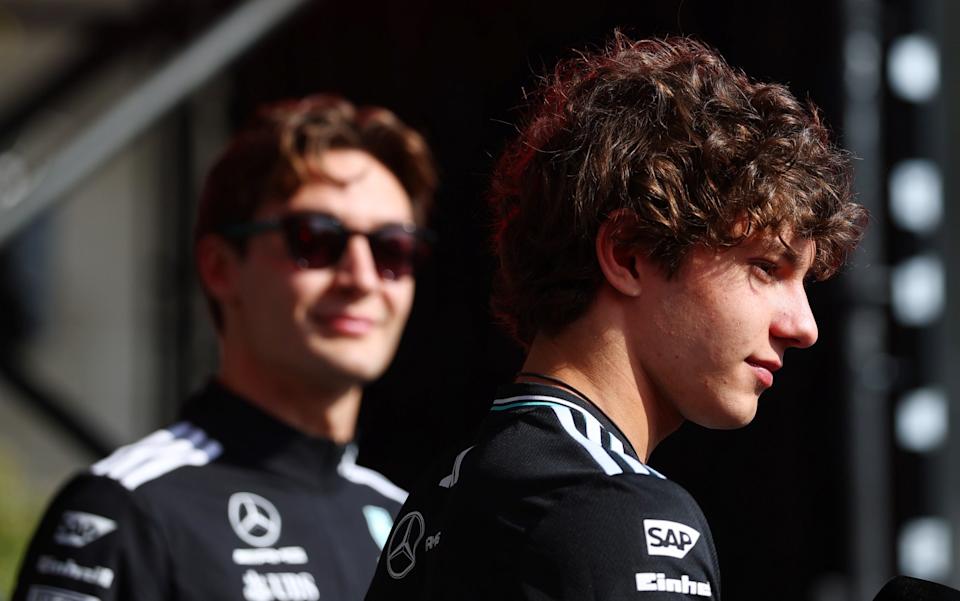 Shock bundle Mercedes have already got their subsequent driver dilemma Shock bundle Mercedes have already got their subsequent driver dilemma