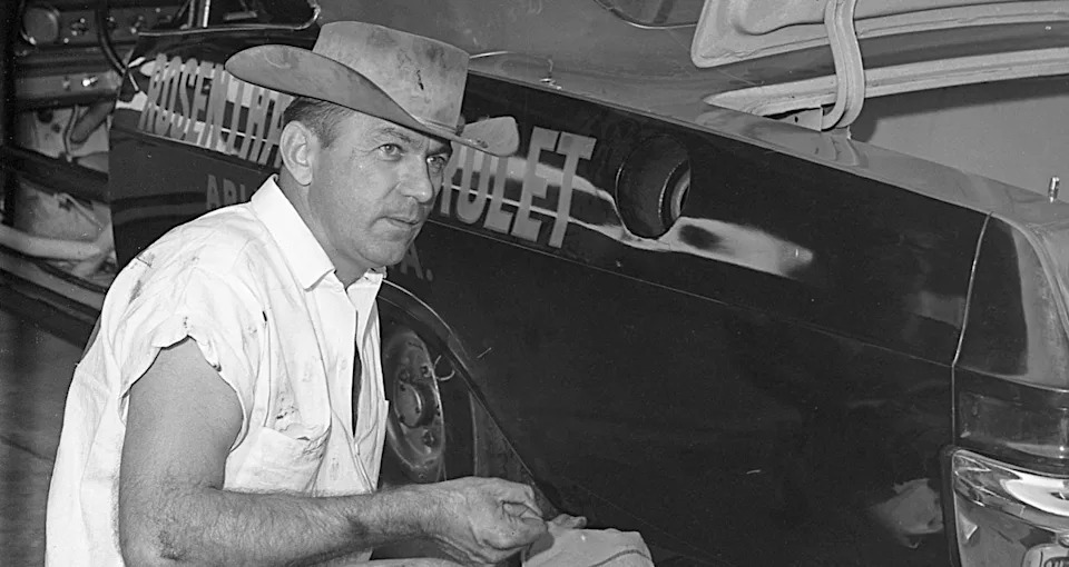 Evaluation: 5 individuals who ought to be on the NASCAR Corridor of Fame poll Evaluation: 5 individuals who ought to be on the NASCAR Corridor of Fame poll