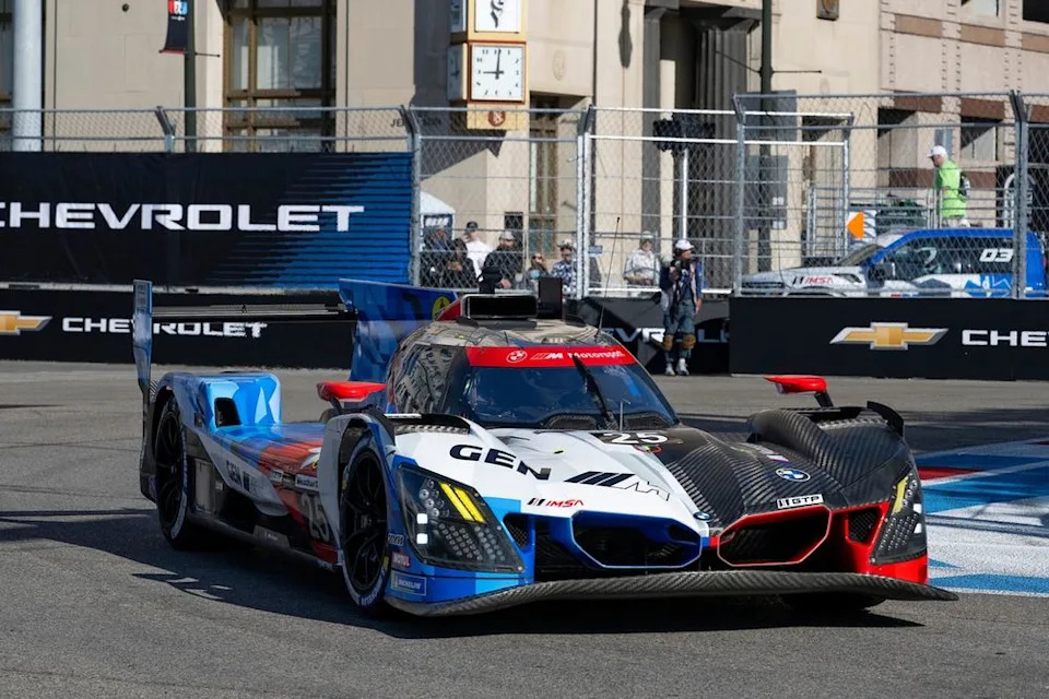 Cadillac sweeps entrance row for IMSA Detroit dash race Cadillac sweeps entrance row for IMSA Detroit dash race