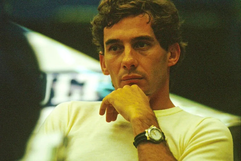 Ayrton Senna’s first F1 win honored by Portuguese soccer staff with particular jersey Ayrton Senna’s first F1 win honored by Portuguese soccer staff with particular jersey