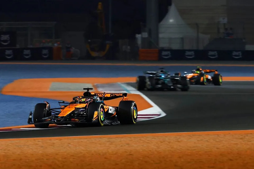 McLaren torn into by F1 followers after Qatar GP mistake units up nerve-racking Abu Dhabi decider McLaren torn into by F1 followers after Qatar GP mistake units up nerve-racking Abu Dhabi decider