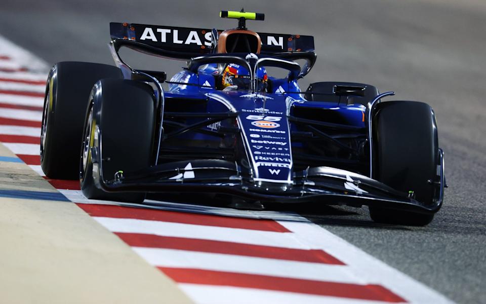 Carlos Sainz heads Lewis Hamilton on day two of F1 pre-season testing Carlos Sainz heads Lewis Hamilton on day two of F1 pre-season testing