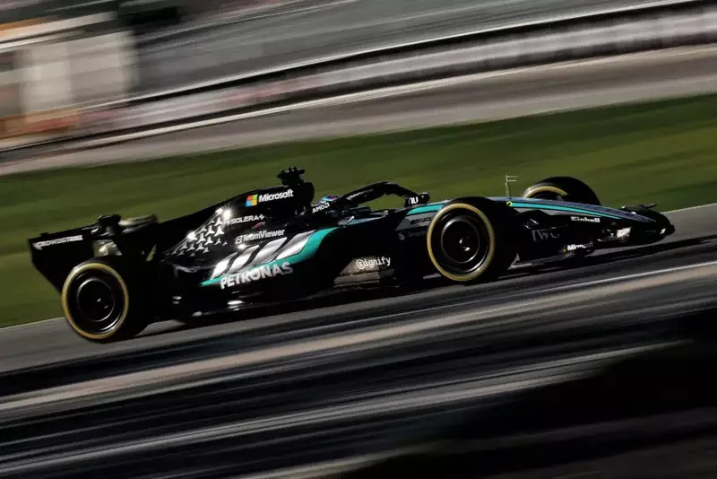 F1 LIVE | Antonelli on prime in Q1 at Canadian GP Qualifying F1 LIVE | Antonelli on prime in Q1 at Canadian GP Qualifying