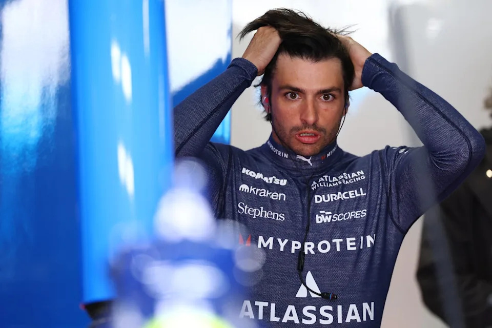 Carlos Sainz fined for Japan nationwide anthem absence regardless of well being problem Carlos Sainz fined for Japan nationwide anthem absence regardless of well being problem
