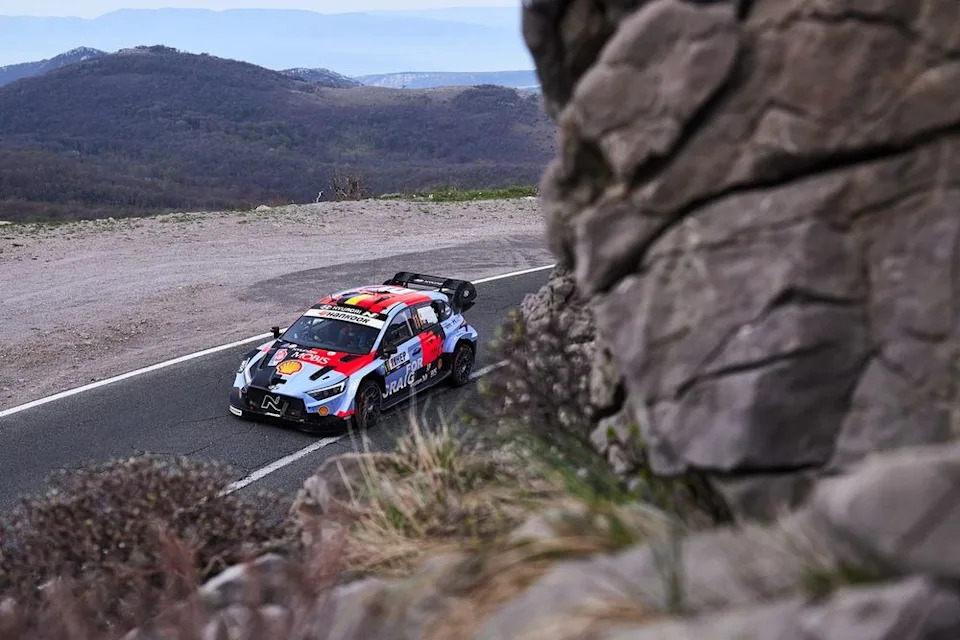 WRC Croatia: Puncture chaos arms Thierry Neuville commanding lead WRC Croatia: Puncture chaos arms Thierry Neuville commanding lead